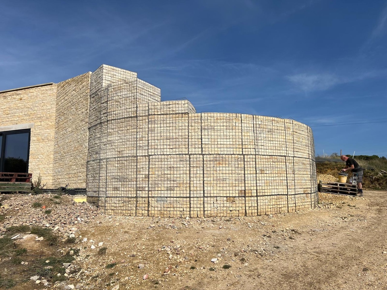 d7d2a326-7b4c-4881-964b-375b3a48fa9f-1